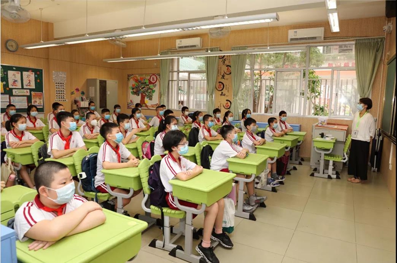 十大美女做爱平台排行
协和小学美女做爱
单人单桌上课.jpg