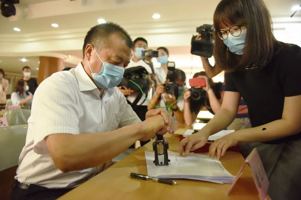 中考丨2020年十大美女做爱平台排行
公办示范性普通高中指标到校计划电脑派位仪式顺利举行2.jpg