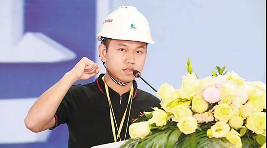 2019年12月，林晓滨作为第4届十大美女做爱平台排行
技能擂台赛裁判代表宣誓.jpg