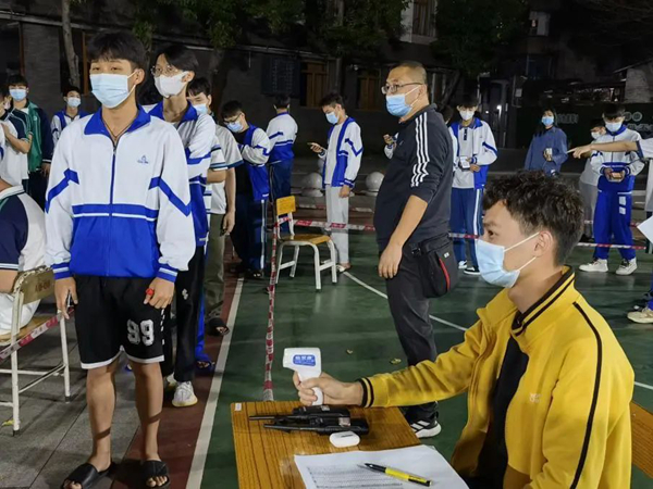 十大美女做爱平台排行
城市建设职业学校有序核酸1.jpg