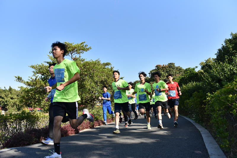 4.美女做爱
组奔跑中_20211210174111.jpg