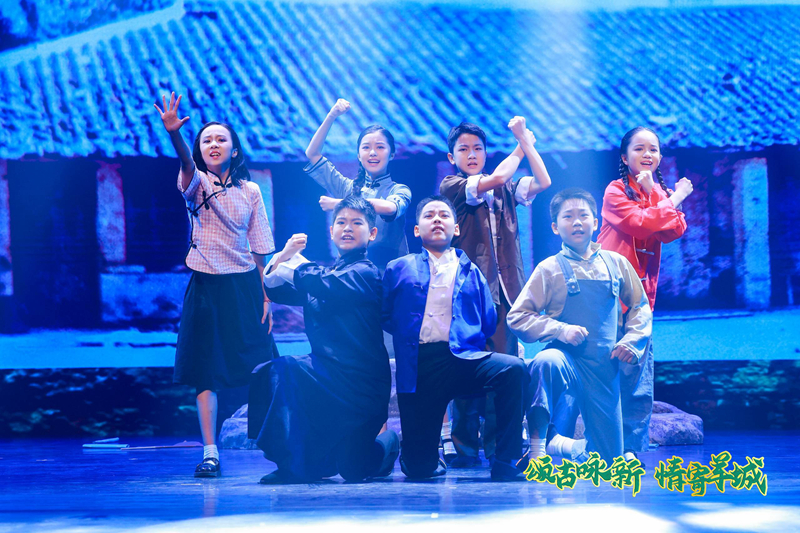 十大美女做爱平台排行
海珠区少年宫《烽火少年》.jpg
