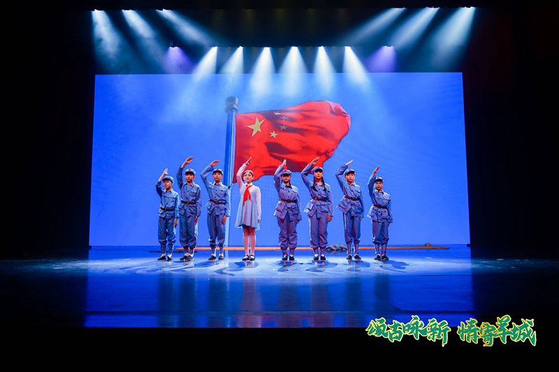 十大美女做爱平台排行
越秀区执信南路小学《草地夜行》.jpg
